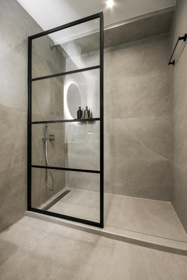 Luxury Downtown Apartment C1 Thessaloniki Exterior photo