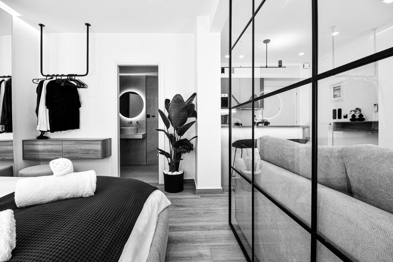Luxury Downtown Apartment C1 Thessaloniki Exterior photo